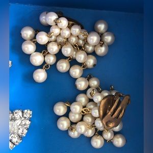 Vintage Dangling Pearl Clip On Earrings